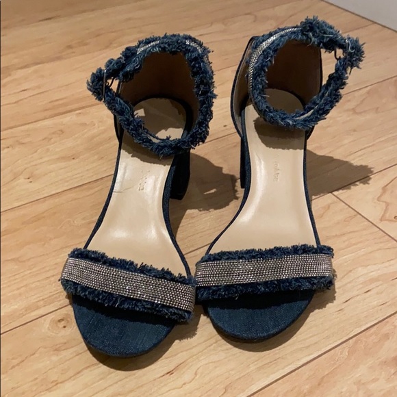 Cute denim sandal heels - Picture 2 of 4